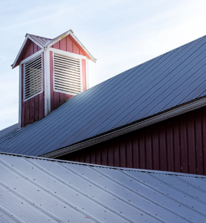 Ilustrasi genteng Baja Ringan